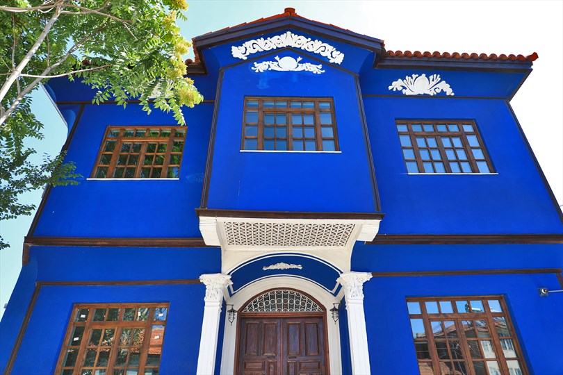 Mavi Ev Osmanlı Konağı